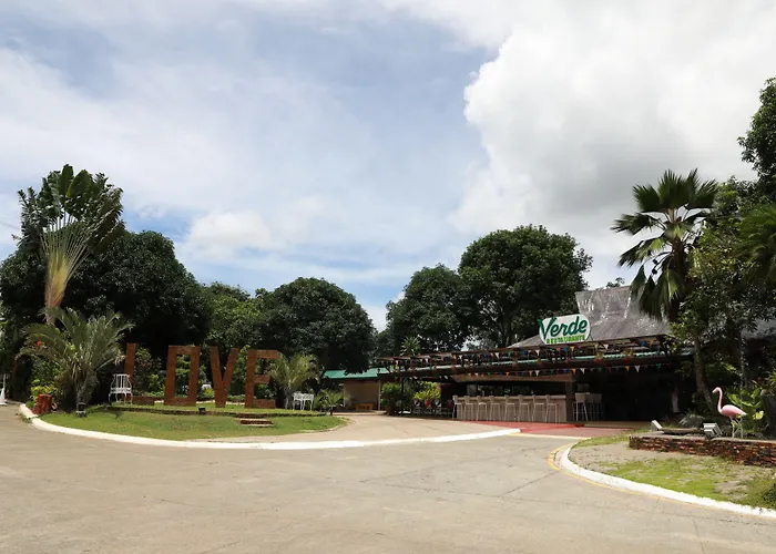 Loreland Farm Resort